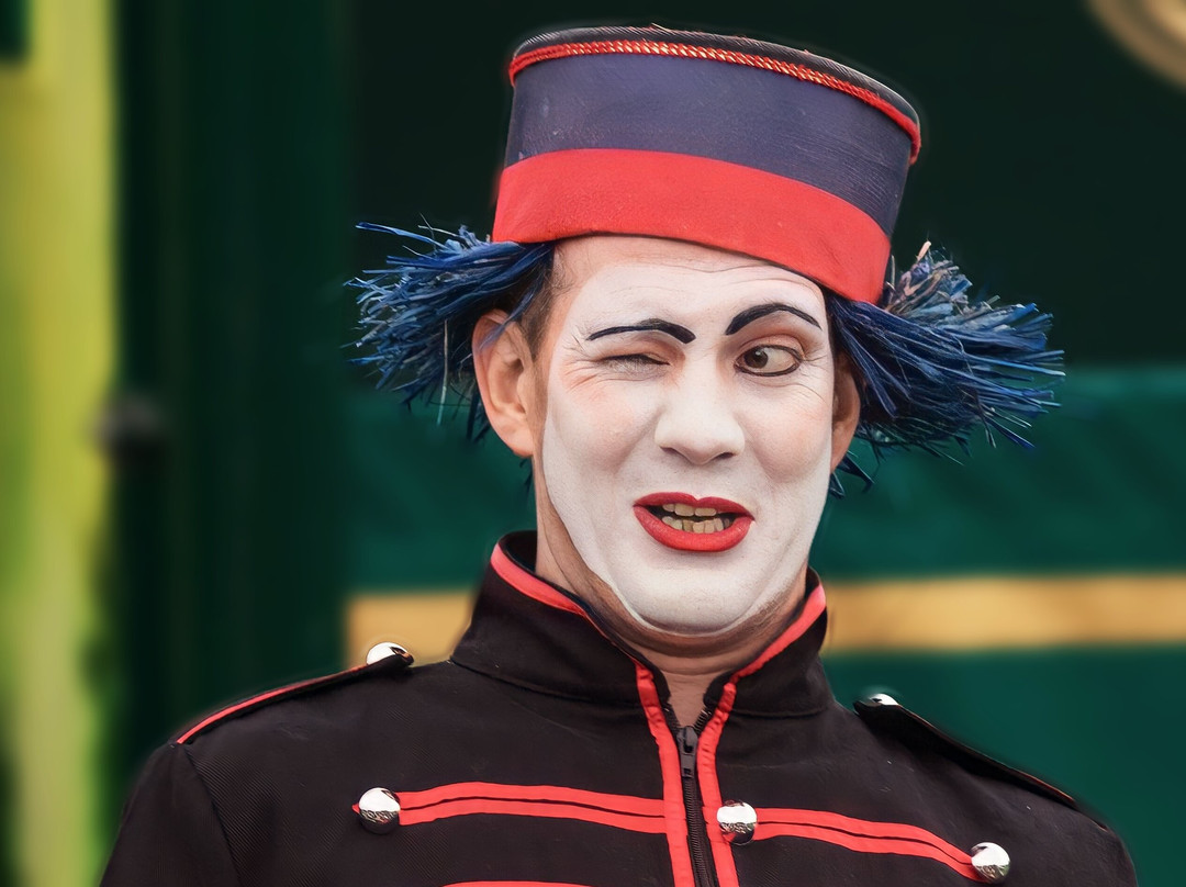 The Rude Mechanical Theatre Company景点图片