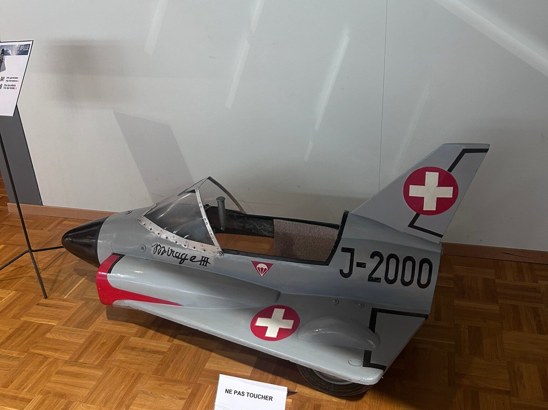 Clin d'Ailes Military Aviation Museum景点图片