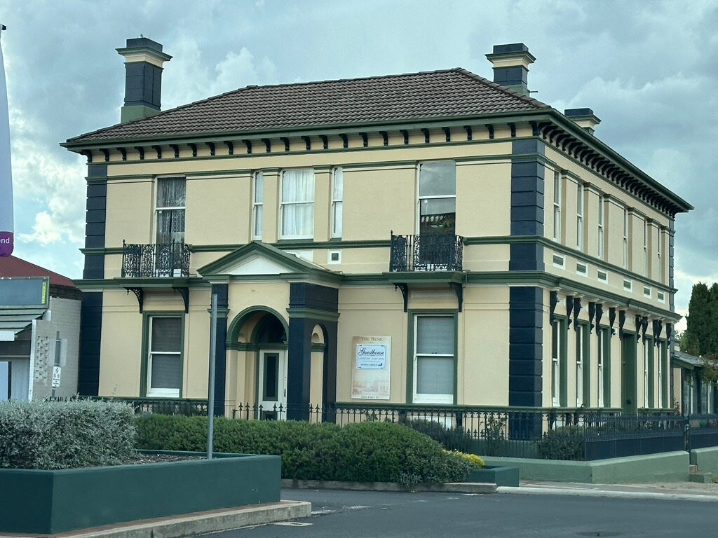 The Bank Guesthouse Glen Innes主图