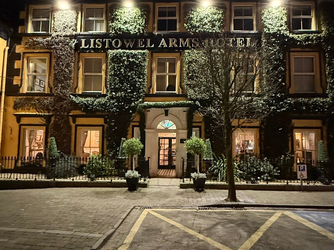 Listowel Arms Hotel主图