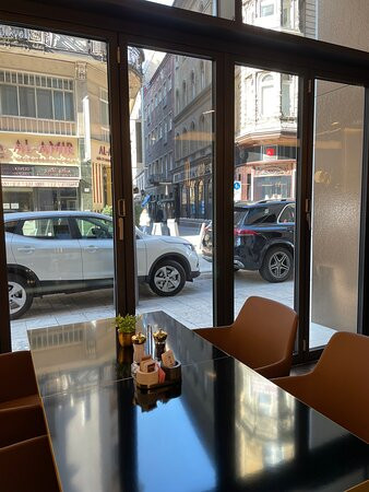 布达佩斯翡翠酒店-大陆集团主图
