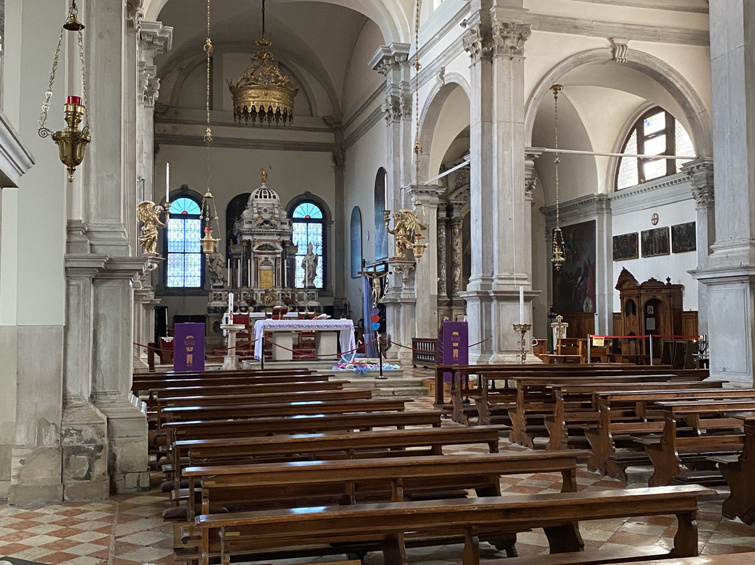 Chiesa di San Martino-Burano必去景点