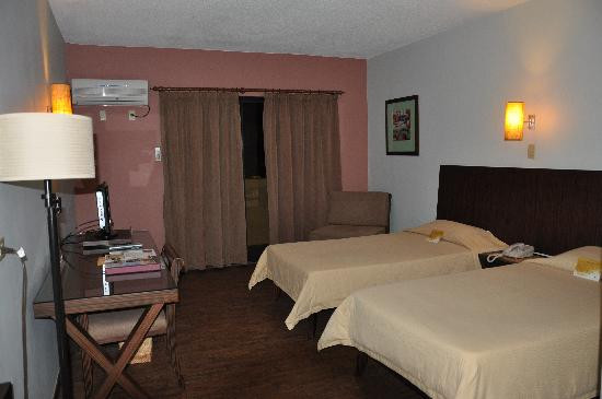 关岛广场酒店主图