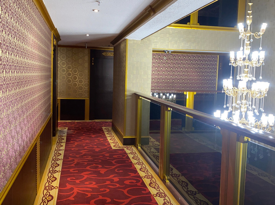 Grand De Luxe Amisos Hotel主图