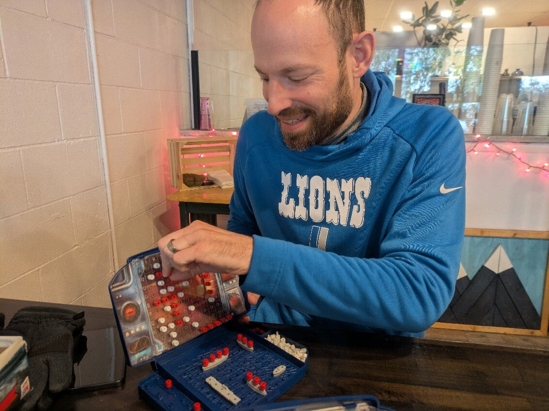 Ketch Me If You Kan Café