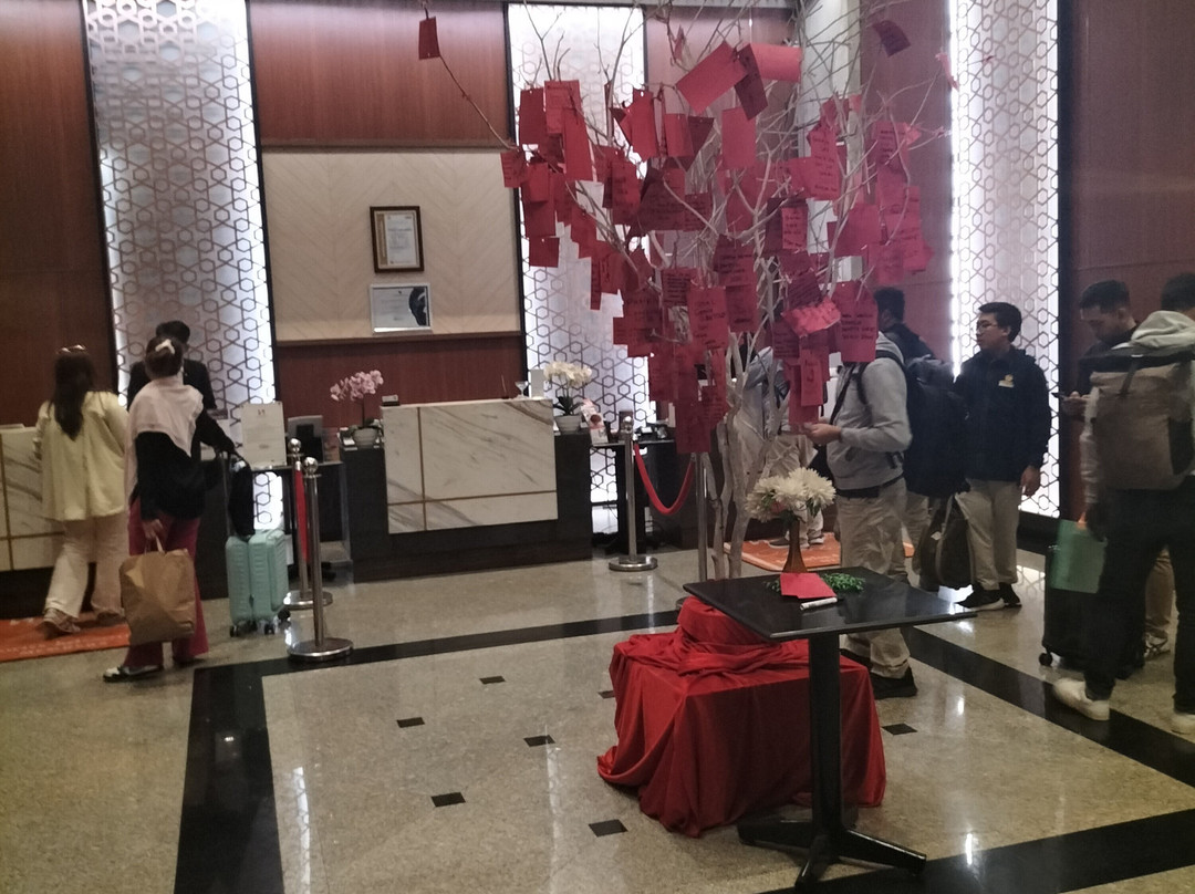 瑞雅婆罗洲三马林达酒店主图