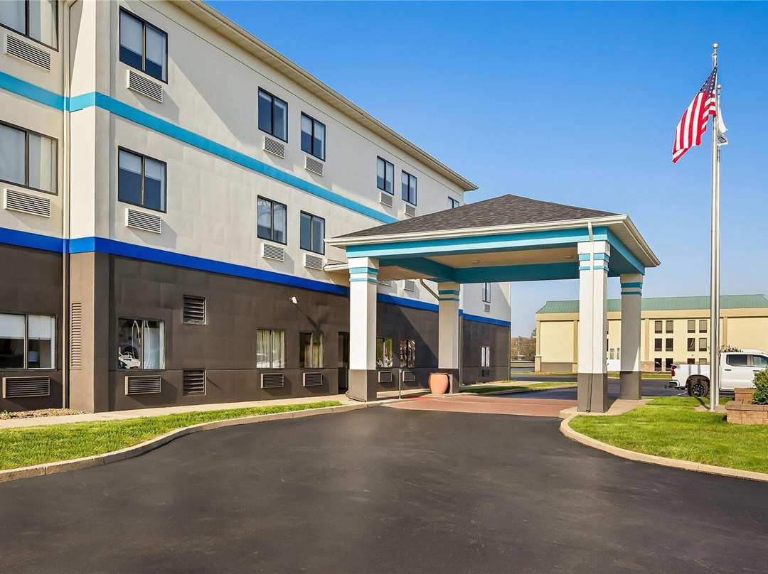 Pontoon Beach酒店住宿-科林斯维尔戴斯酒店