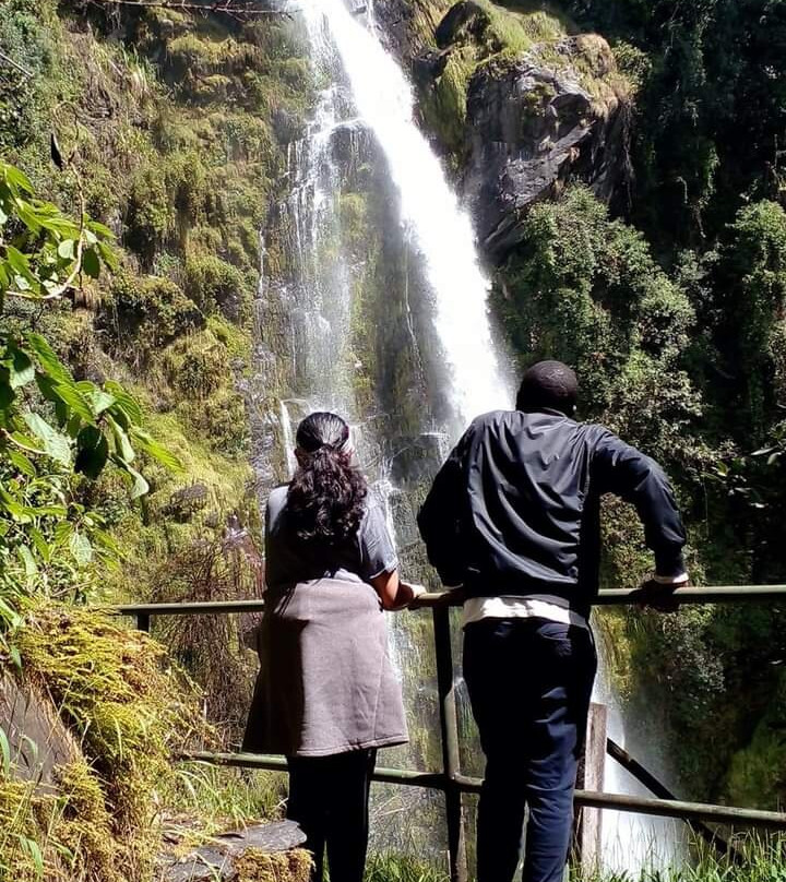 Daraja la Mungu-姆贝亚必去景点