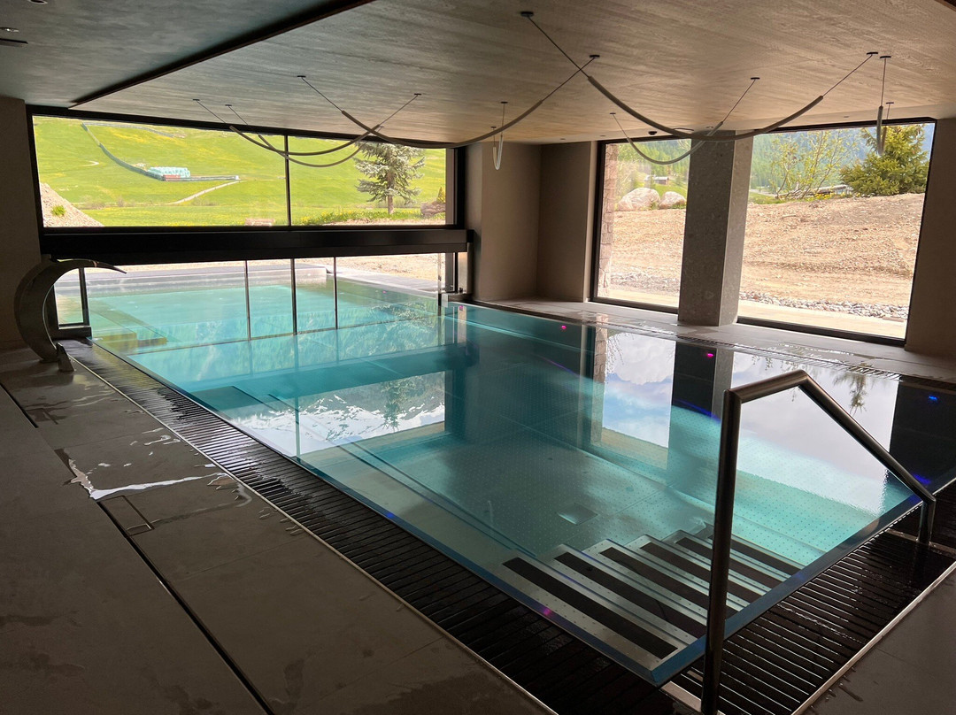 Paradise Lodge主图