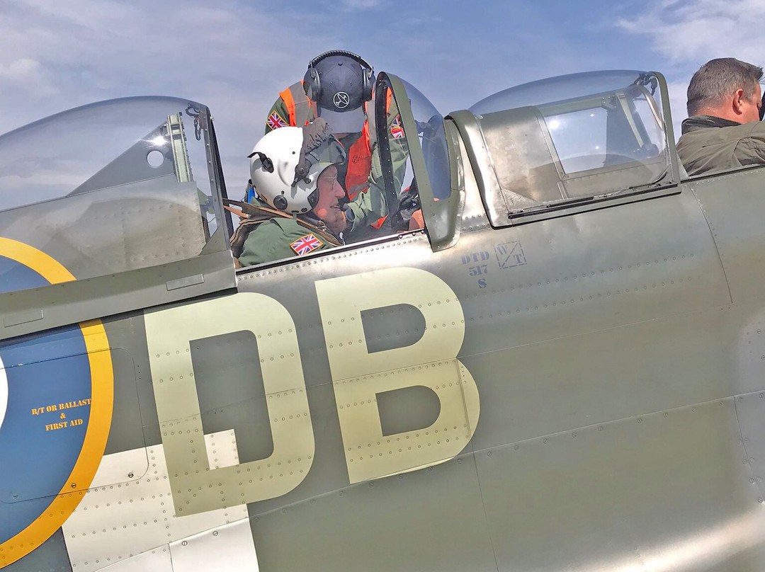 Spitfires.com "The Spitfire Academy"景点图片