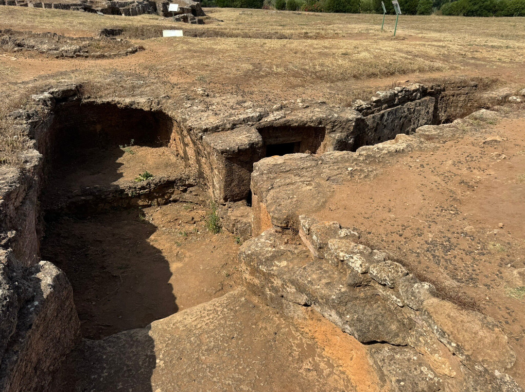Necropolis of Anghelu Ruju-阿尔盖罗必去景点
