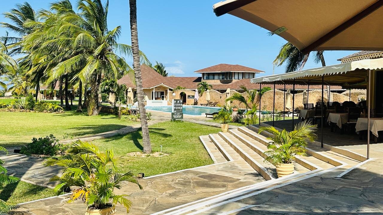 Ocean Beach Resort & Spa-官方