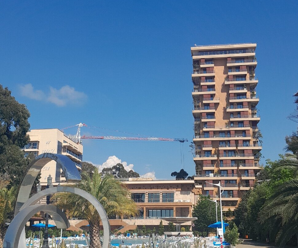 Apartments in Dreamland Oasis