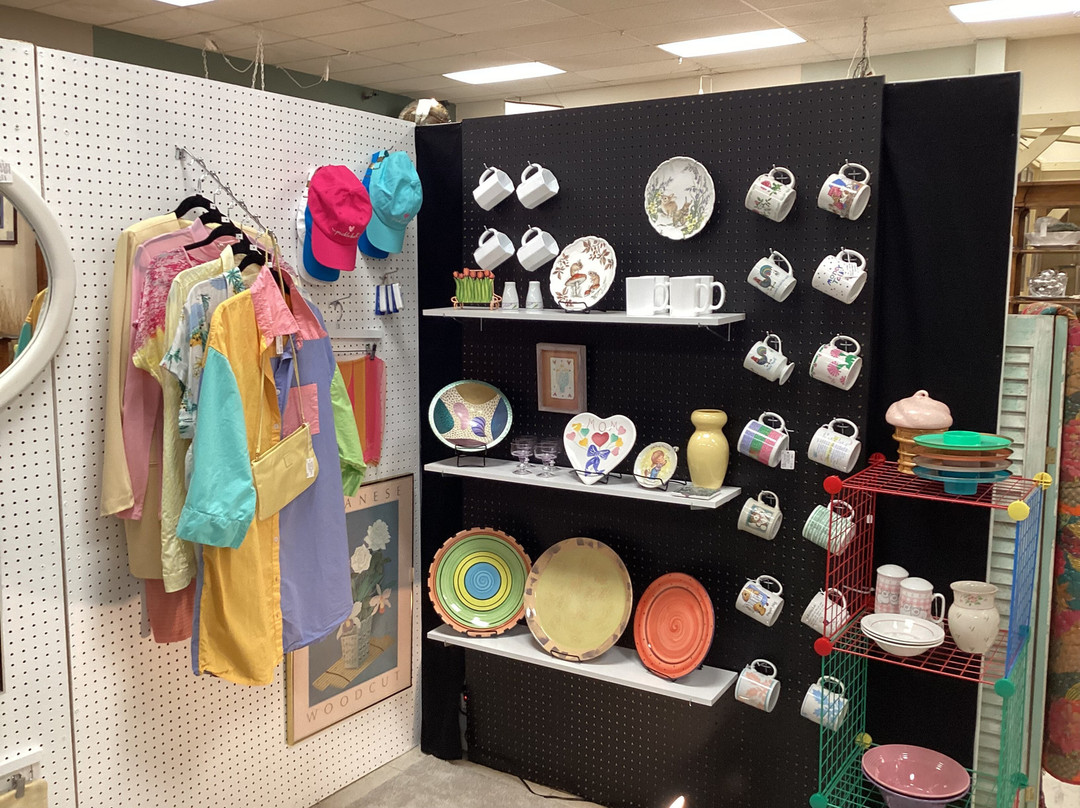 Mutiny Bay Antiques-Freeland必去景点