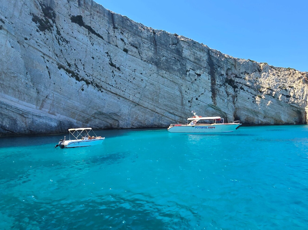 Theodosis Cruises-扎金索斯必去景点