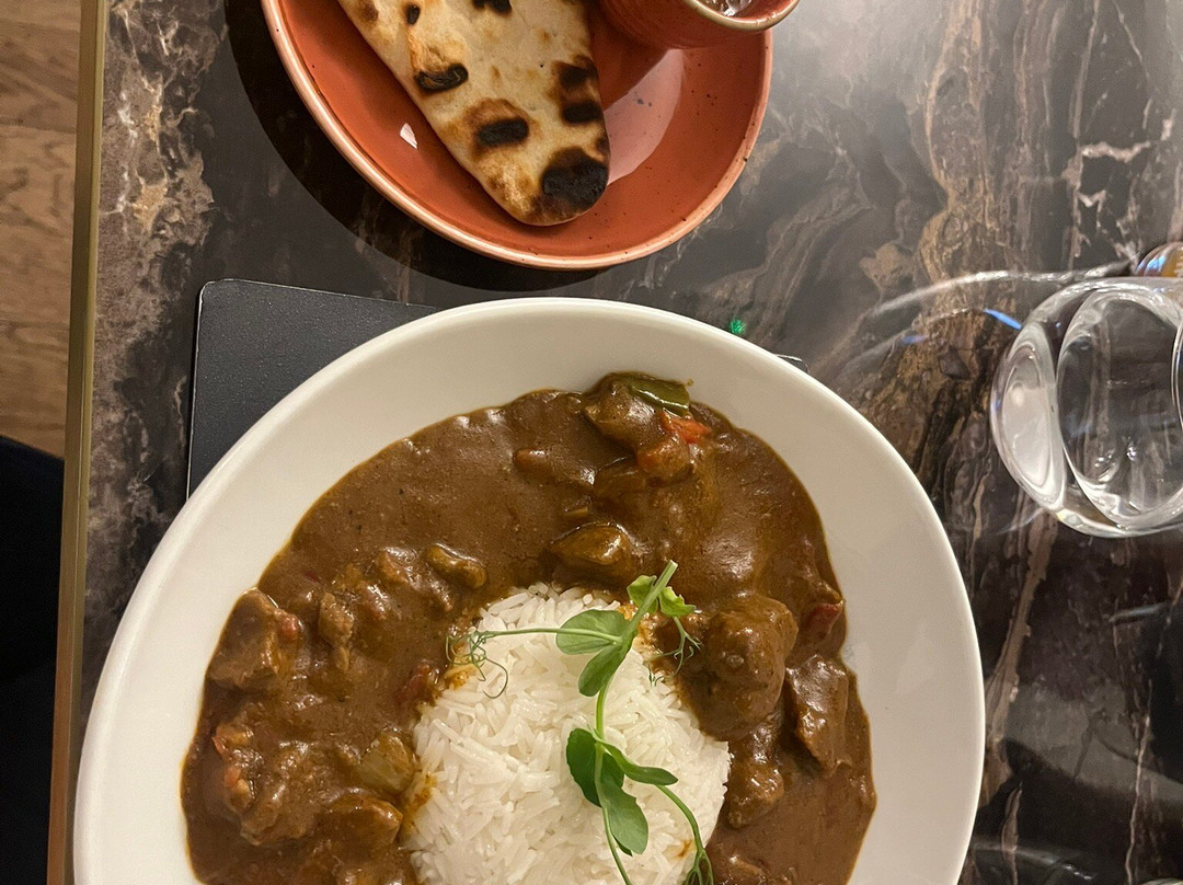 Royal Sportsman Hotel主图