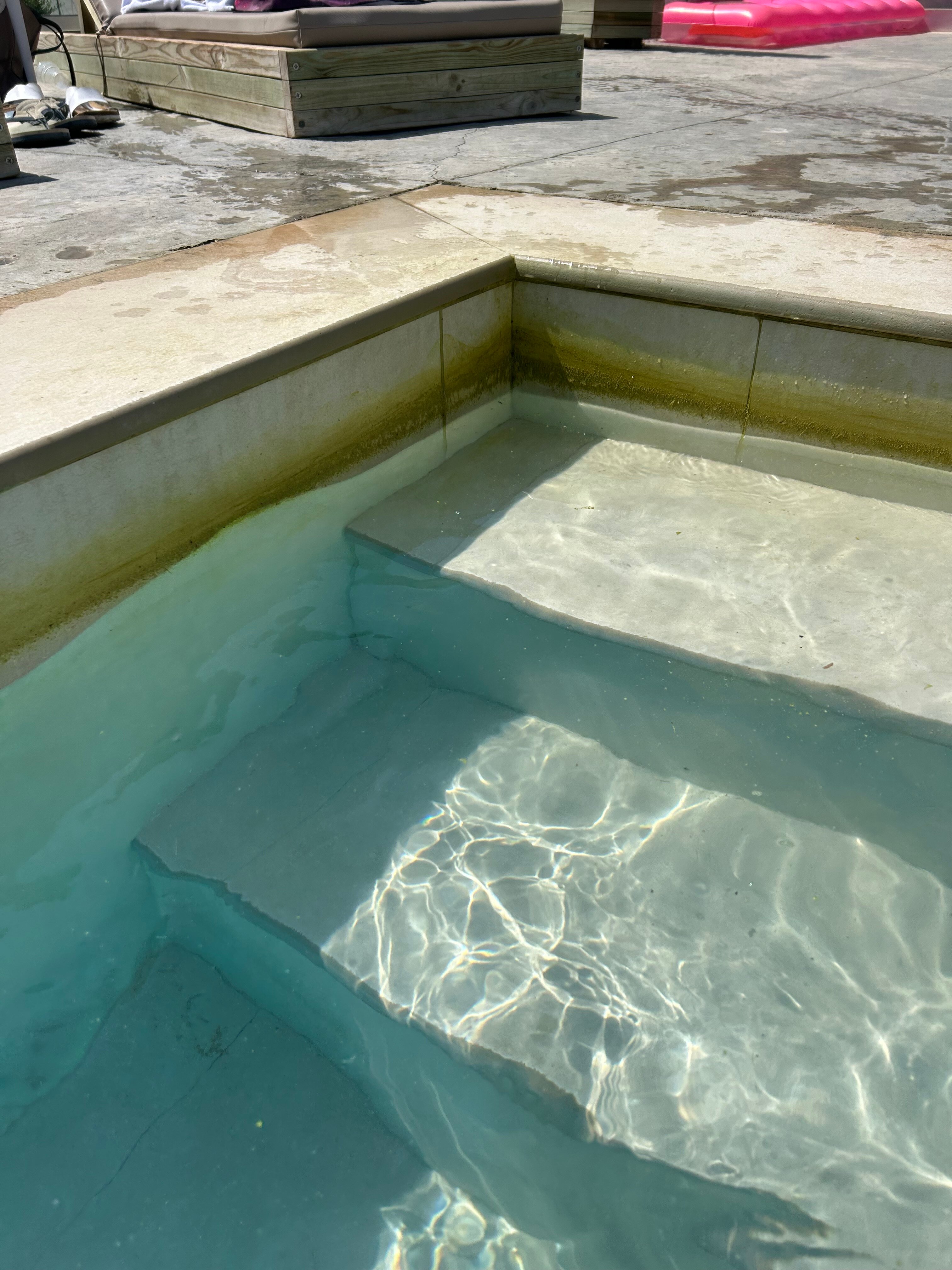 Mirage Bleu Hotel-泳池