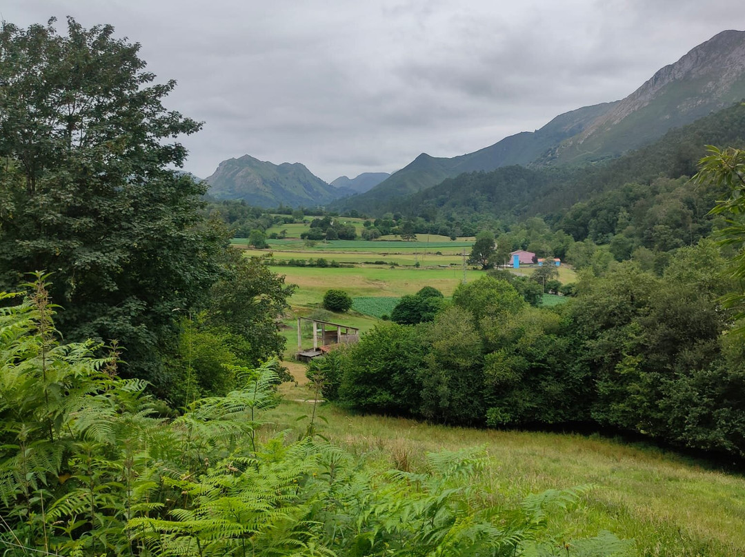 Camin Encantau-利亚内斯必去景点