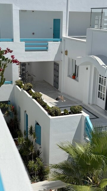 Santellini Hotel主图