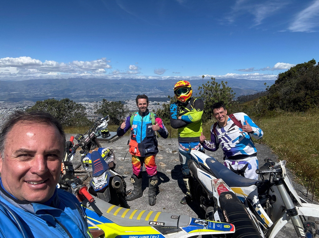 Tommys Enduro-基多必去景点