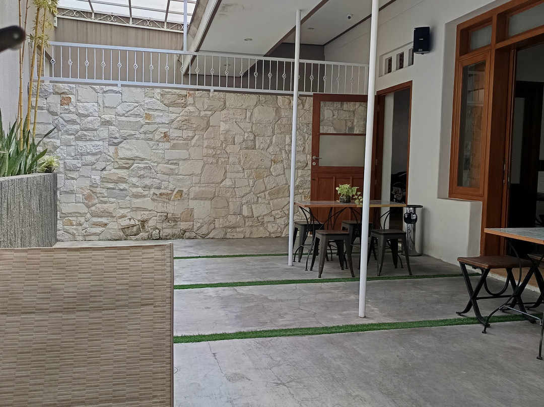 Fourier Coffee Eatery主图