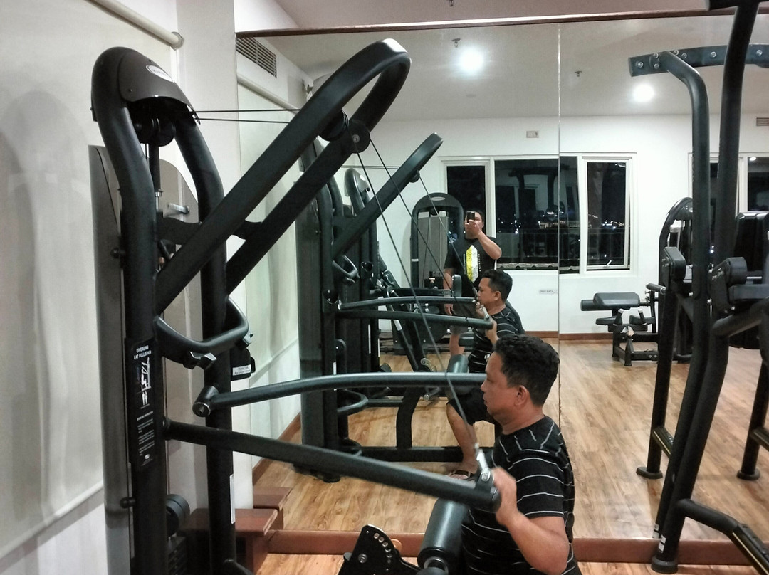 M Bahalap Hotel主图