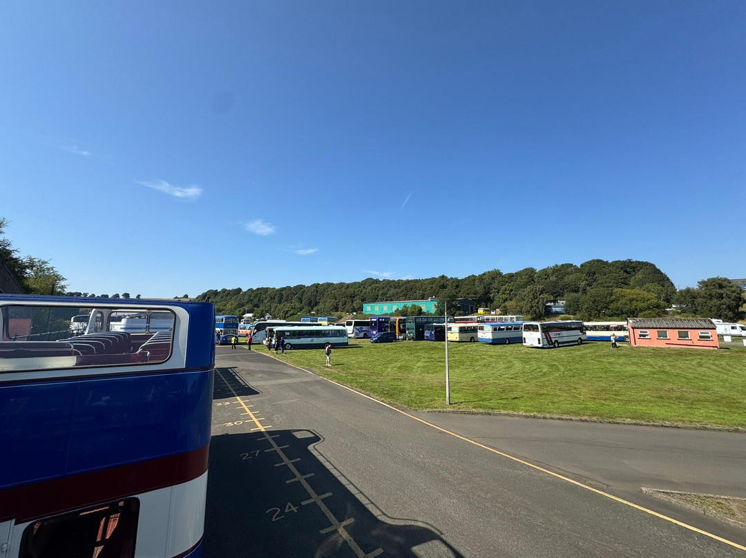 Scottish Vintage Bus Museum-丹弗姆林必去景点