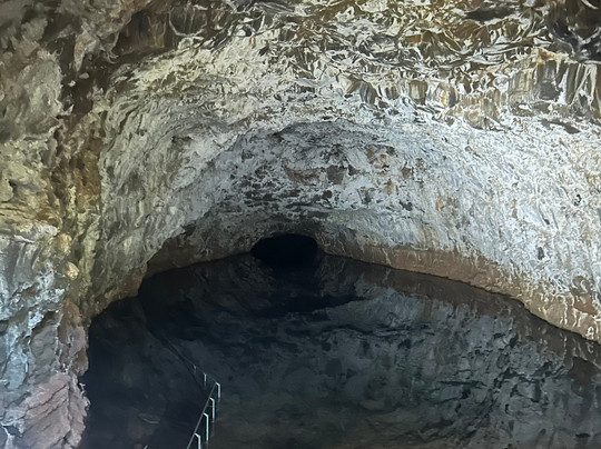 Undarra Lava Tubes-Undara Volcanic National Park必去景点