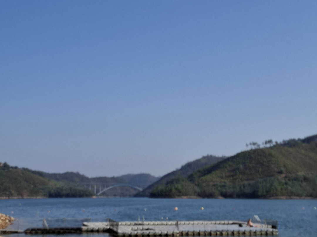Lago Azul-Ferreira do Zezere必去景点