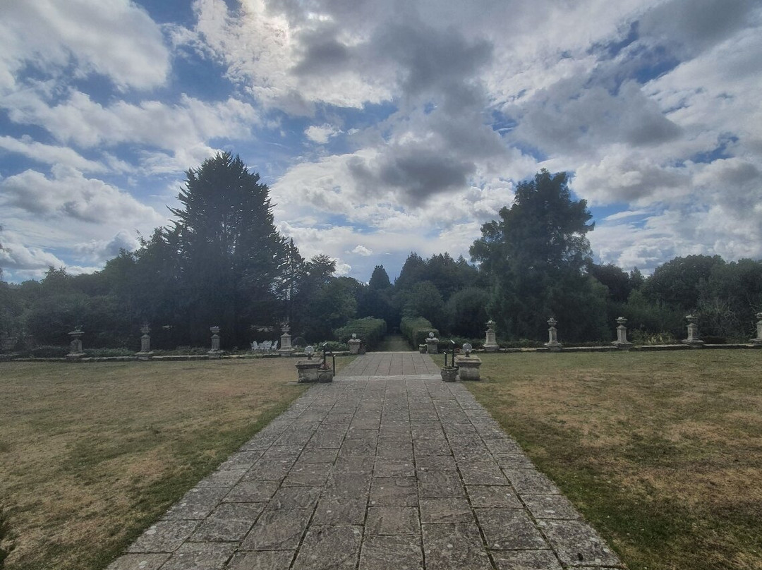 Chilworth Manor Hotel Spa-Chilworth必去景点