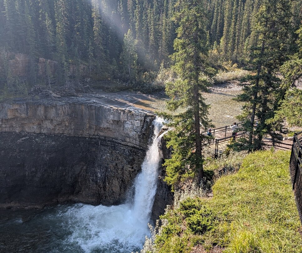 Crescent Falls Provincial Recreation Area-Clearwater County必去景点