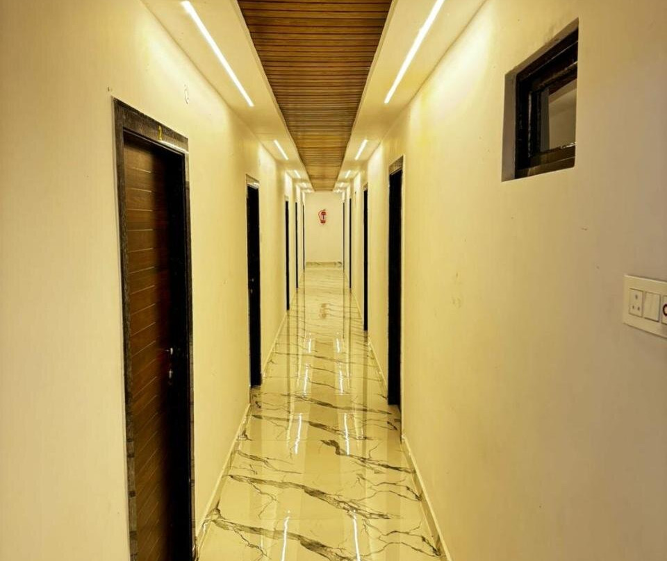 Star Hotel