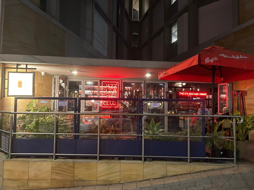 The D's Bar & Dining