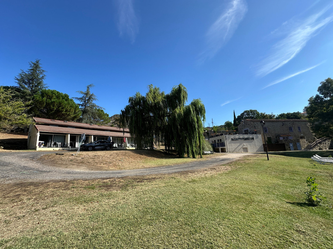 穆林德苏尔尼亚酒店主图