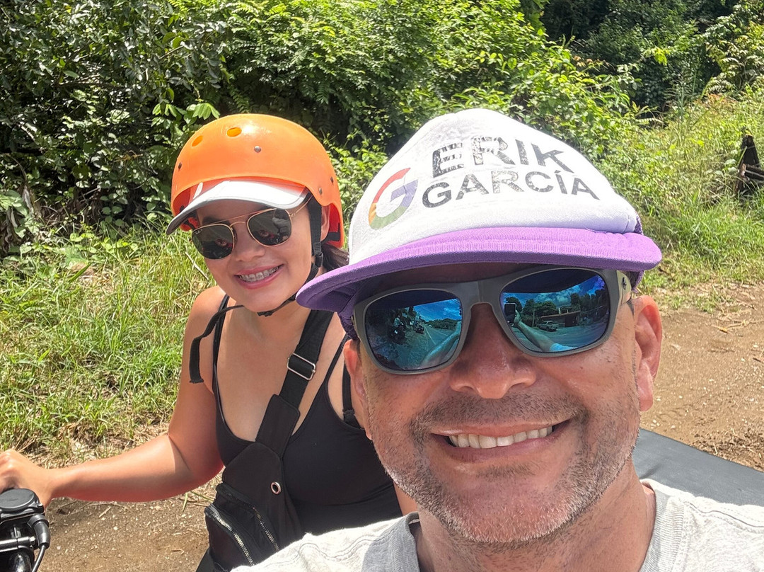 Erik Garcia Conchal Beach-孔查沙滩必去景点