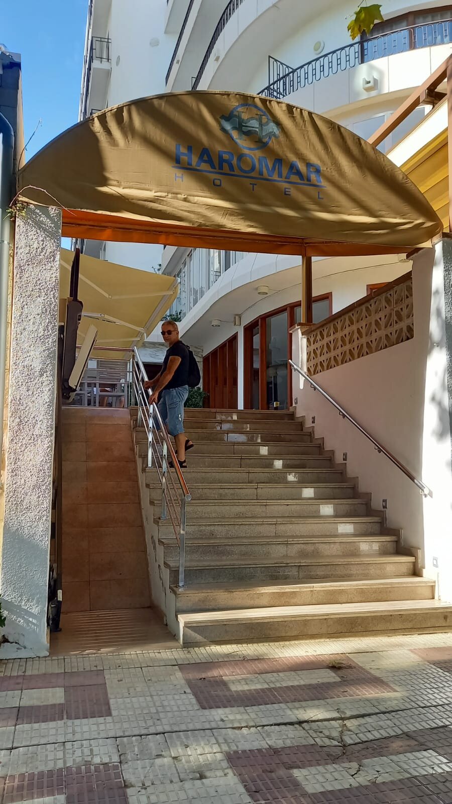 哈罗玛酒店-官方