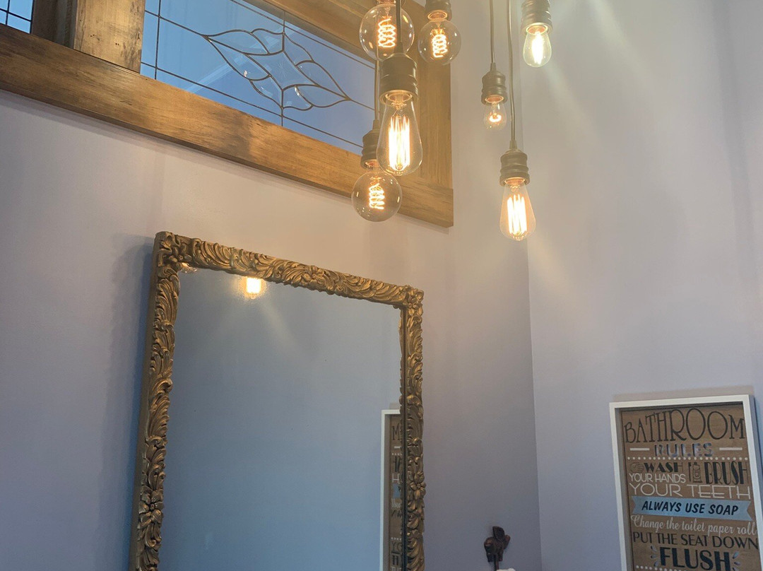 The Inns at 8th & Main主图