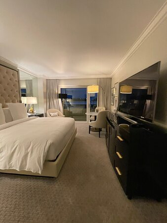 洛杉矶比佛利山庄四季酒店主图