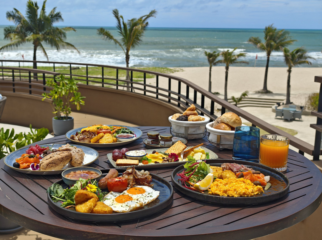 班淘海滩餐馆和美食-AZZURRA Restaurant