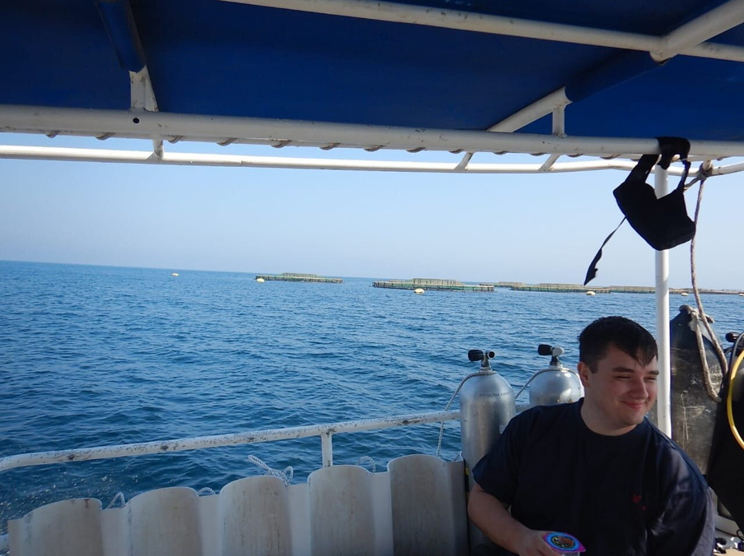 Aquanauts Diving Center-Al Aqah必去景点