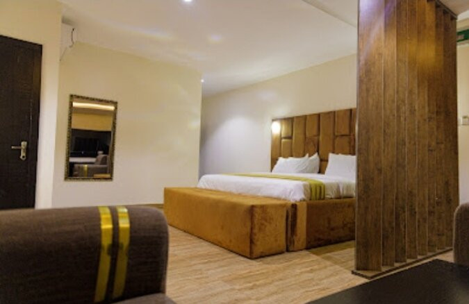 Vizit Hotel & Suites