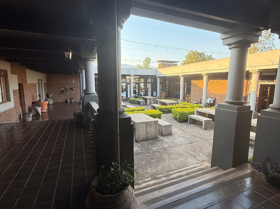 Floreat Riverside Lodge主图