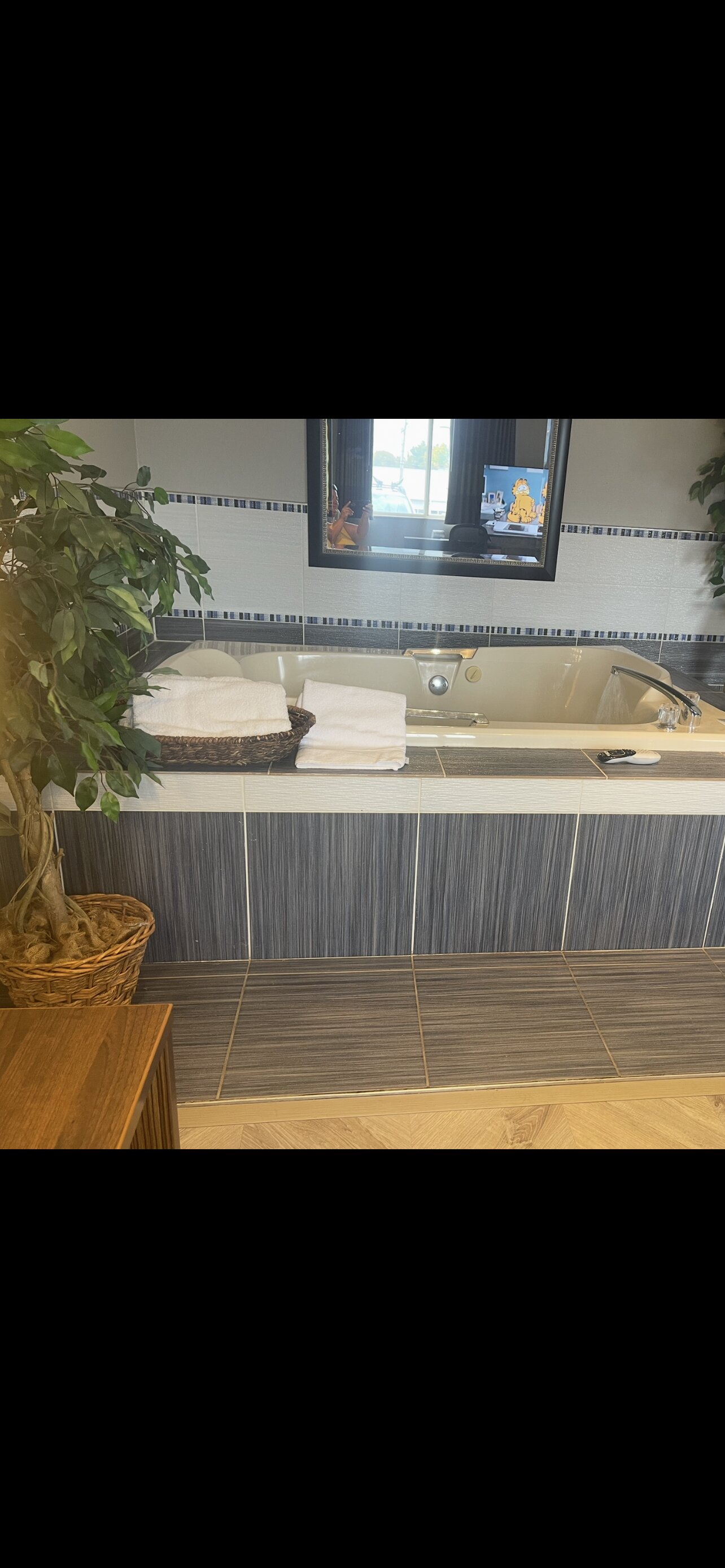 汉诺威速 8 酒店-客卧