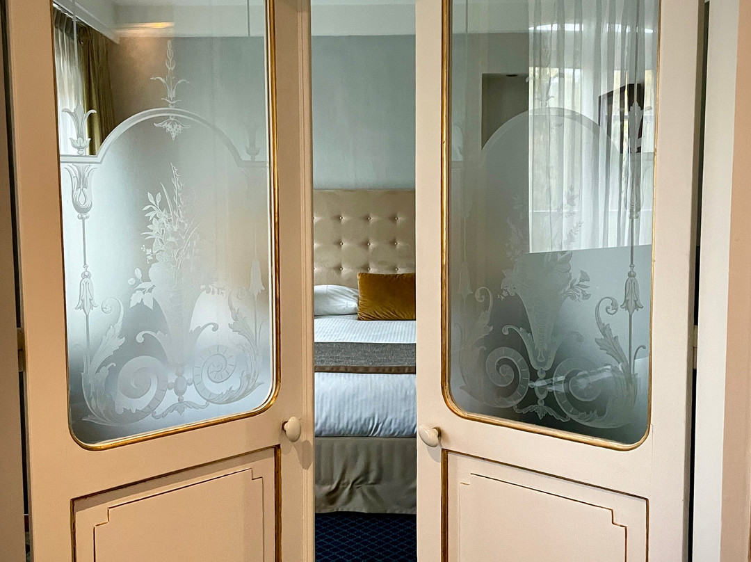 军事广场酒店主图