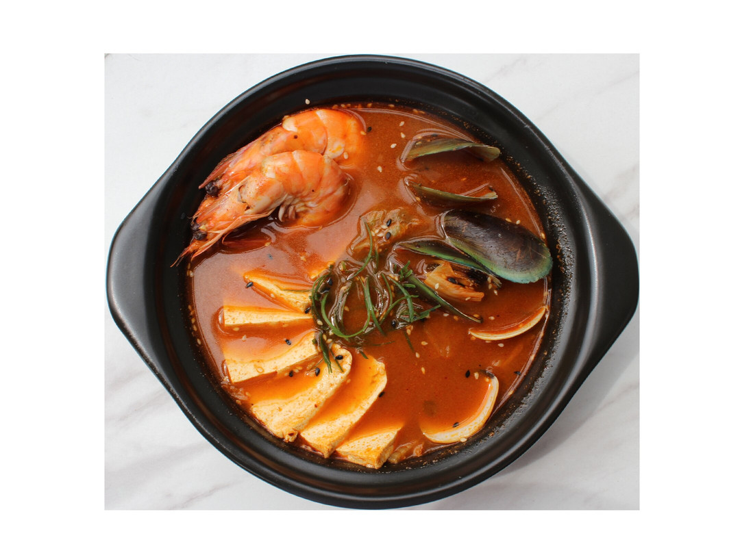 Mento Restaurant - Novel Hotel