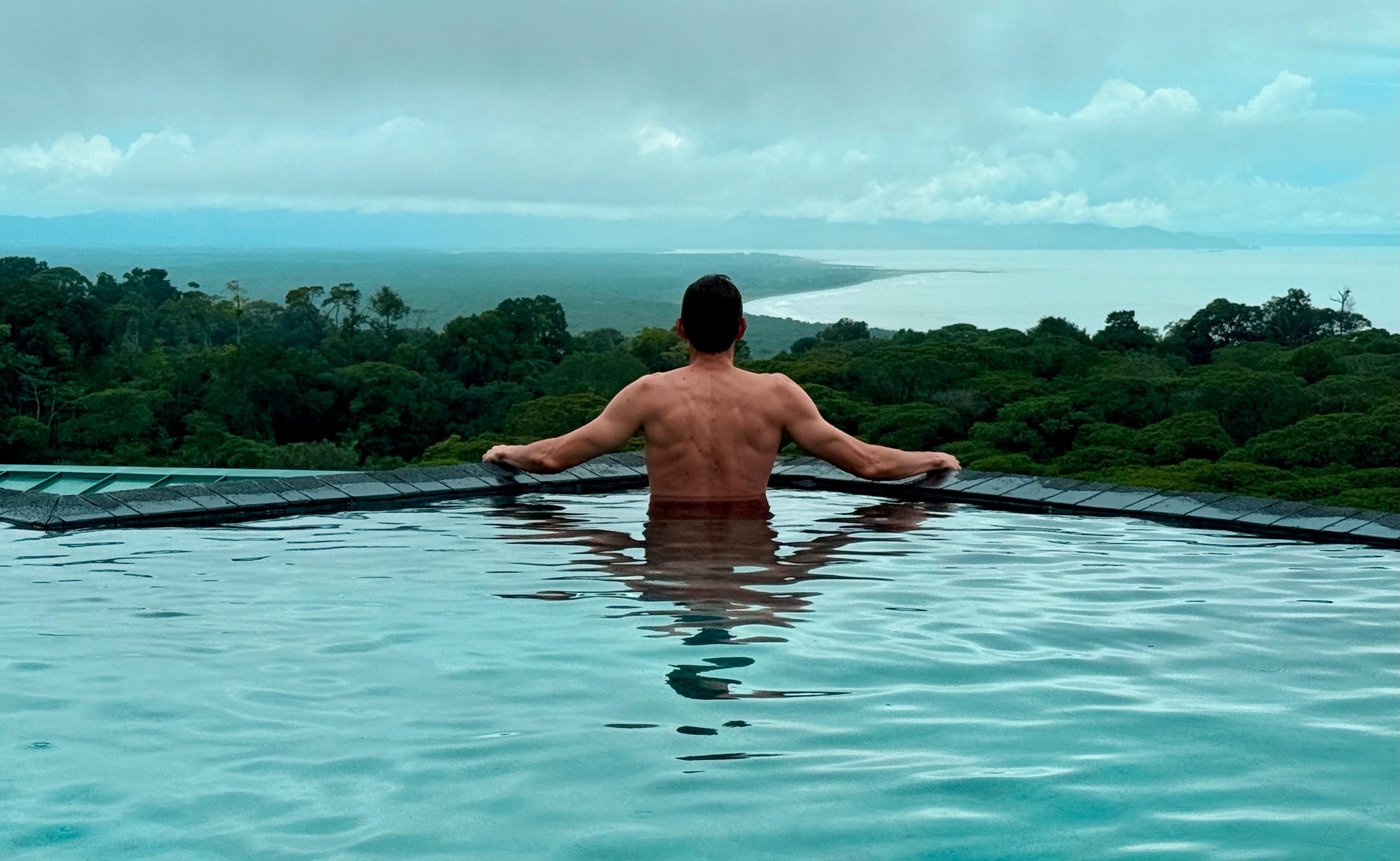 Hotel Three Sixty-泳池