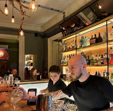 Crossroads Bar-第比利斯必去景点