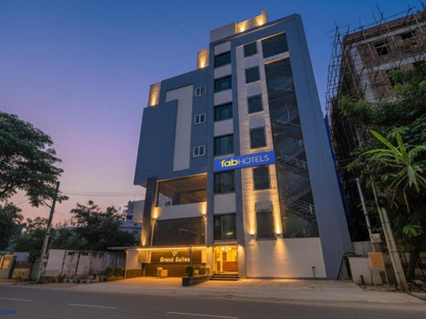 FabHotel Dark Inn Hyderabad