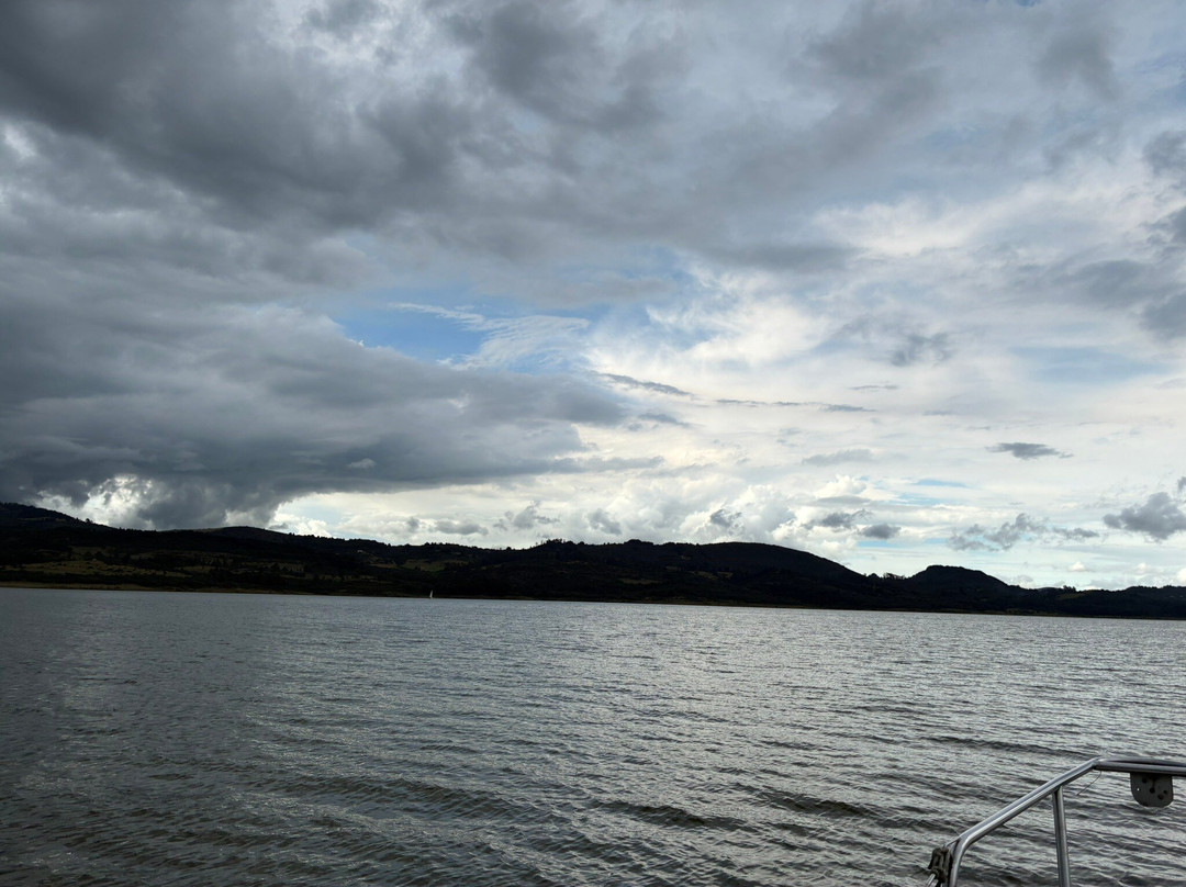 Barlovento Travesías en Velero-Guatavita必去景点