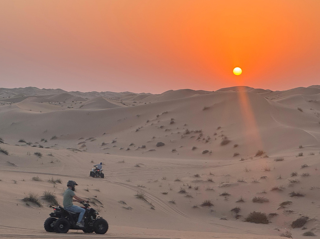 Big Red Quad Bike Rental-迪拜必去景点